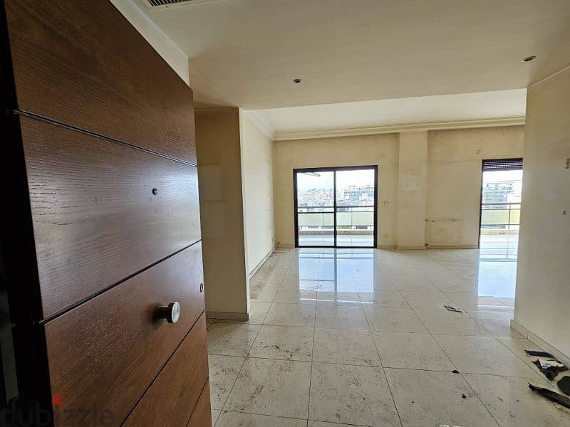 Apartment for Sale in Horsh Tabet - شقة للبيع في منطقة حرش تابت 1