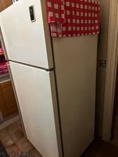 2 items ! Refrigerator Electrolux & Toshiba Freezer