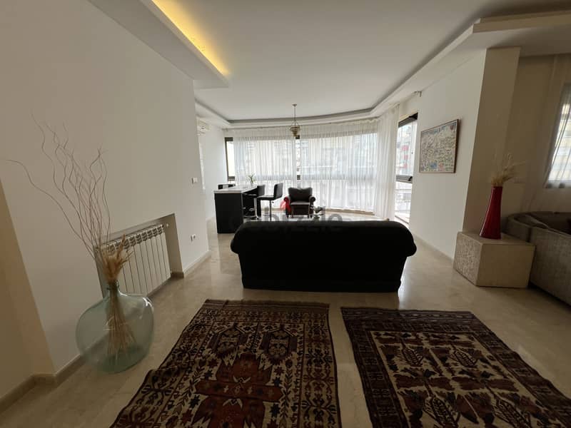 Apartment for sale in Achrafieh شقة للبيع في الأشرفية 3