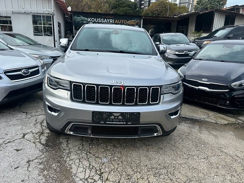 Grand Cherokee Limited 2017 Free Registration very clean  California 7