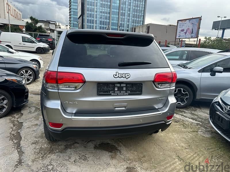 Grand Cherokee Limited 2017 Free Registration very clean  California 14