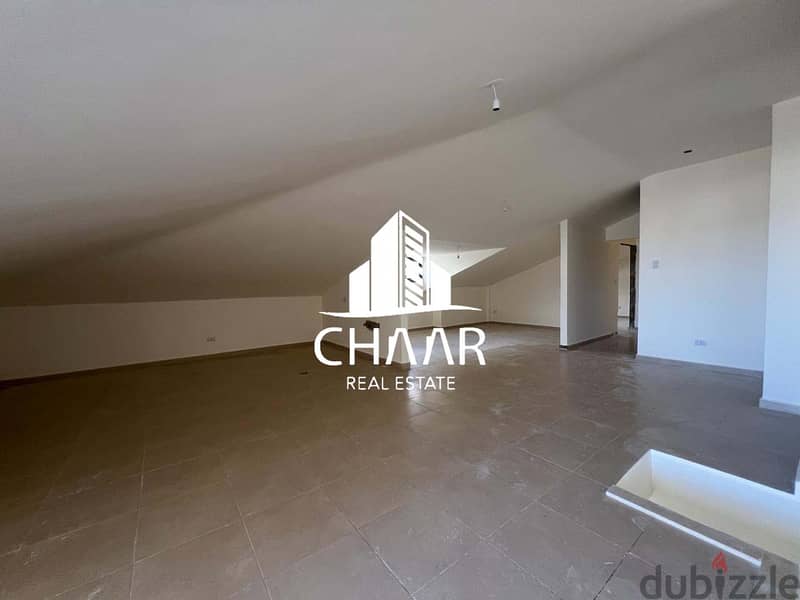 R1672 Spacious Apartment+Rooftop for Sale in Aramoun 5