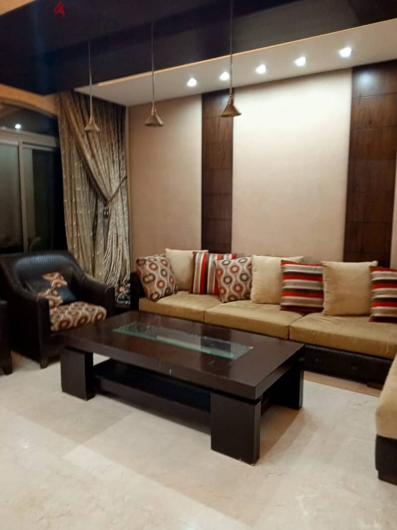 Outstanding I 260 SQM apartment in Ramlet el Bayda. 8