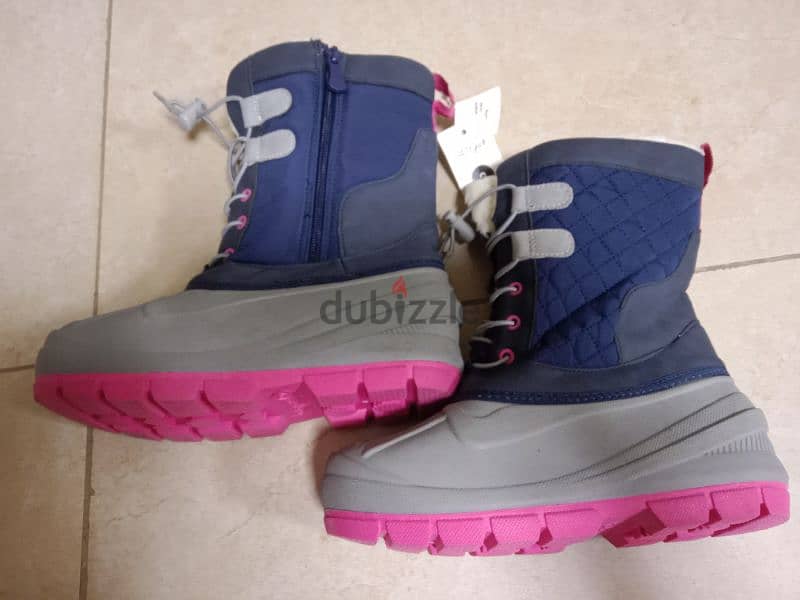 Snow boots for girls never used size 33 0