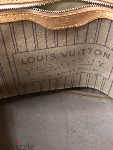 Louis Vuitton bag Orginal with number orginal شانطه لأصلي لويز فيتون 15