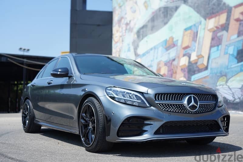 C300 Gray-Red 2018 Look AMG 2021 0