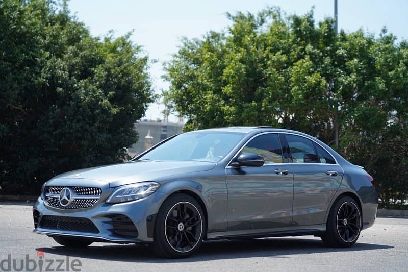 C300 Gray-Red 2018 Look AMG 2021 1