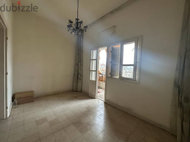 Apartment for Sale in Baouchriyeh شقة للبيع في بوشرية 3