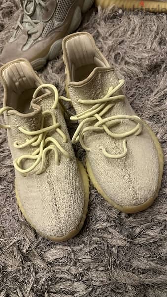 Yeezy butter size 42 2/3 1