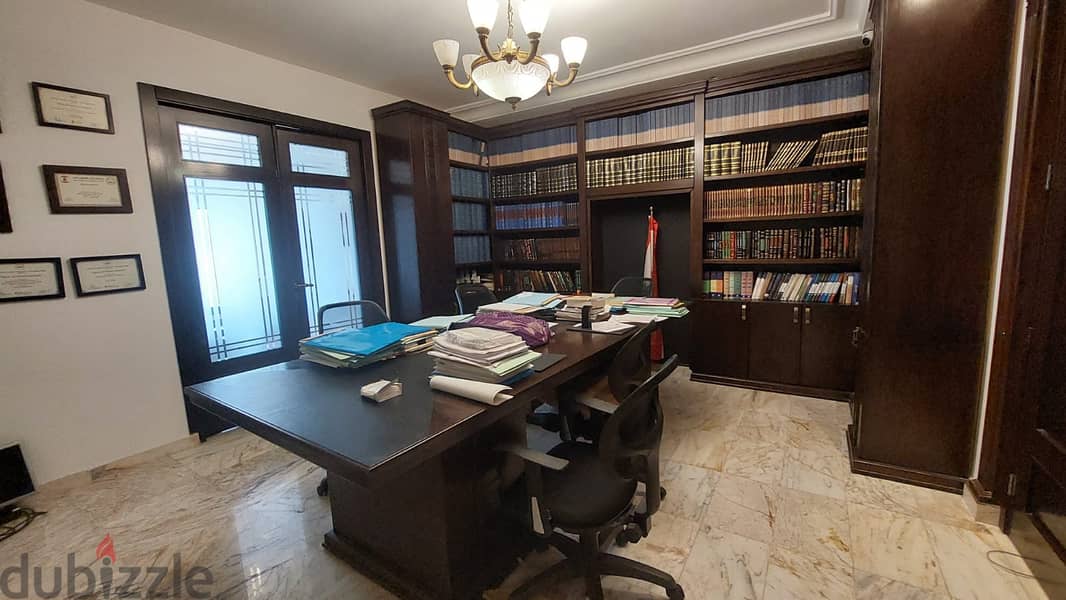 L14432-256 SQM Office for Sale in Verdun, Ras Beirut 2