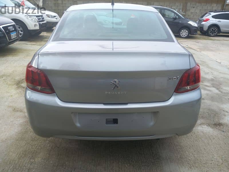 Peugeot 301 Excellent condition 2