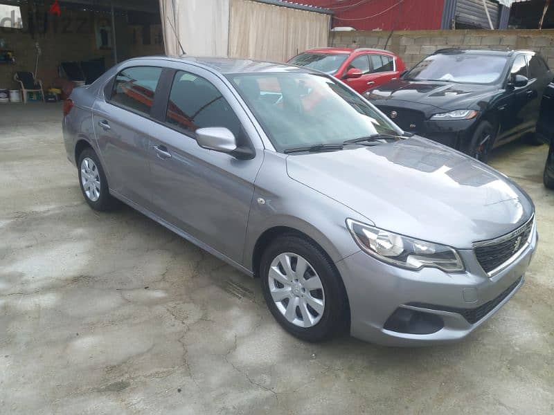 Peugeot 301 Excellent condition 3