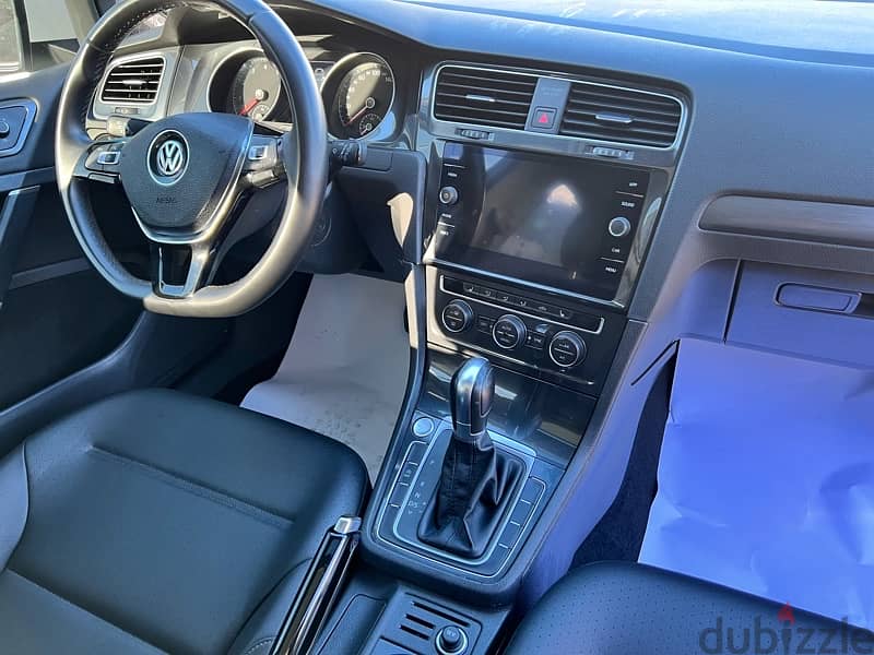 Golf TSI 1.4 L turbo 2019 nice car. 13