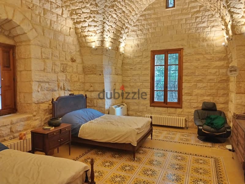 L14458-Traditional Lebanese Old House with Land for Sale in Ghadir 3