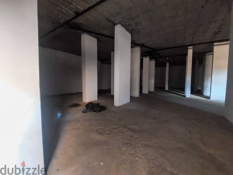 610 SQM Warehouse for Rent in Dbayeh, Metn 3