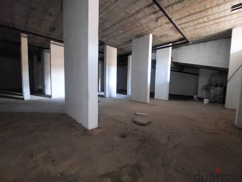 610 SQM Warehouse for Rent in Dbayeh, Metn 4
