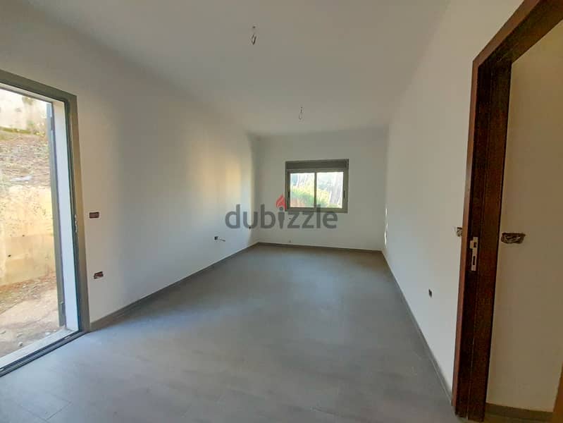 175 SQM Apartment in Mar Chaaya, Metn with Partial View with Terrace 1