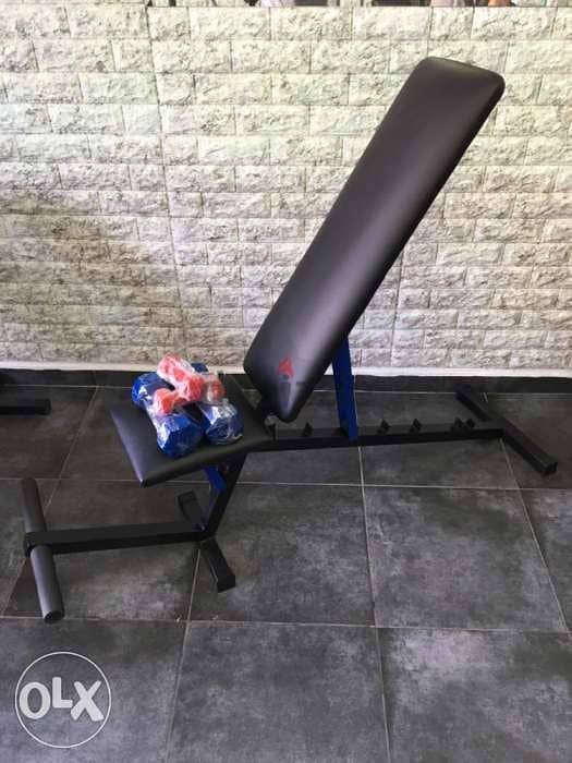 adjustable bench heavy duty with dumbels 5