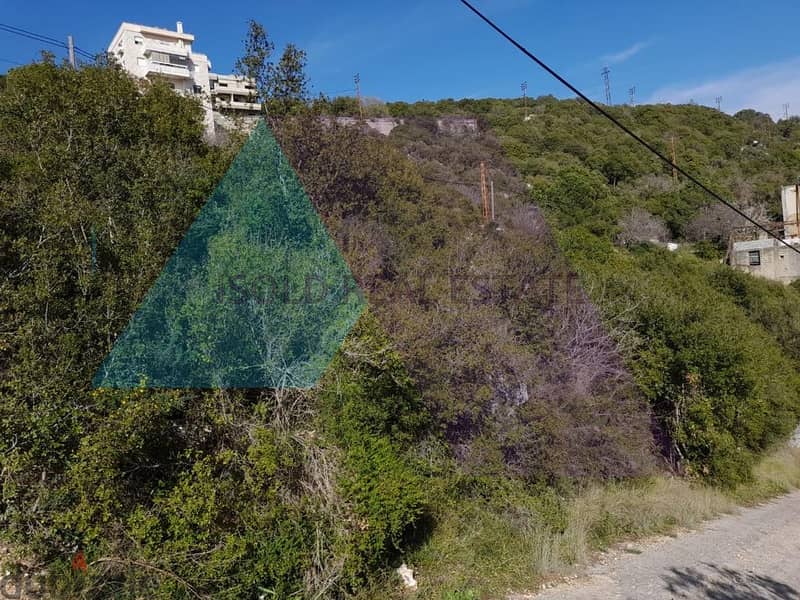 A 1330 m2 land + open mountain view for sale in Fatre/Jbeil 1