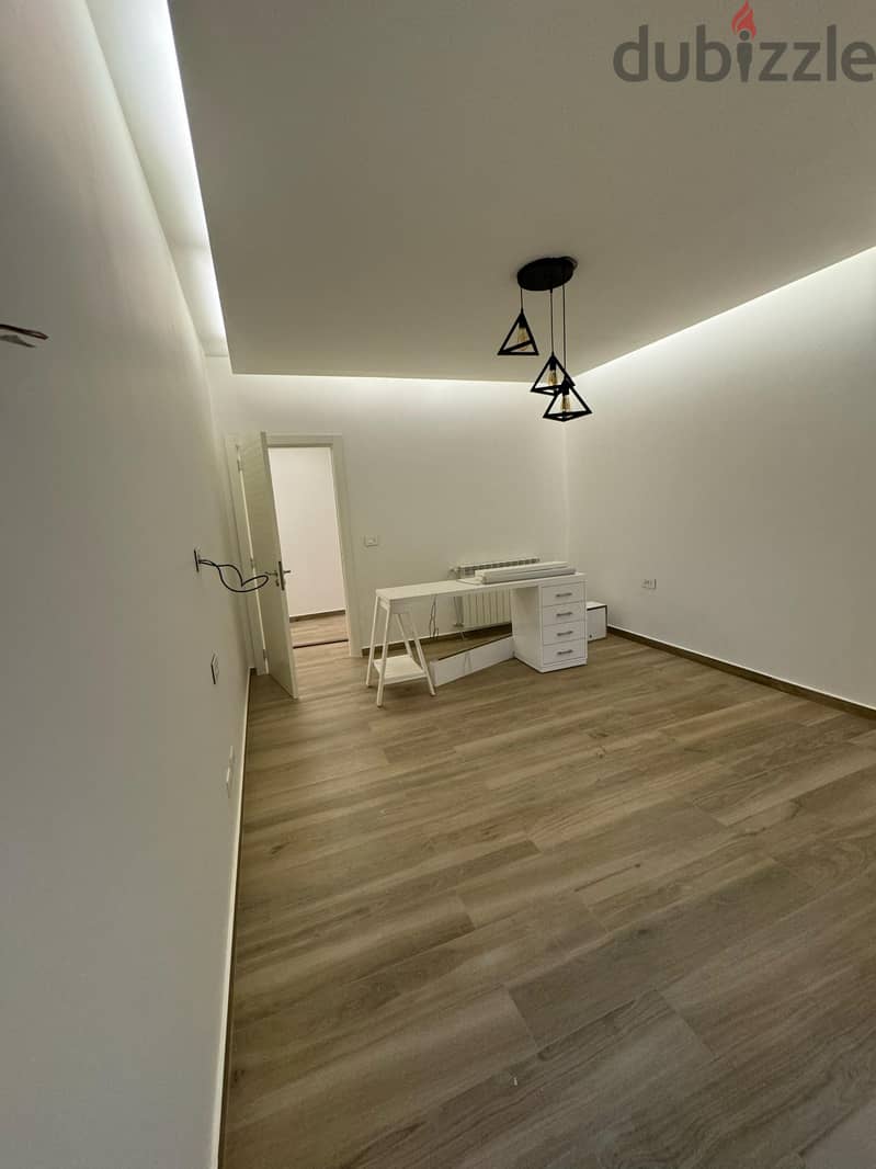 Luxurious 300 m2 apartmen+open amazing view for sale in Rihaniyeh 6