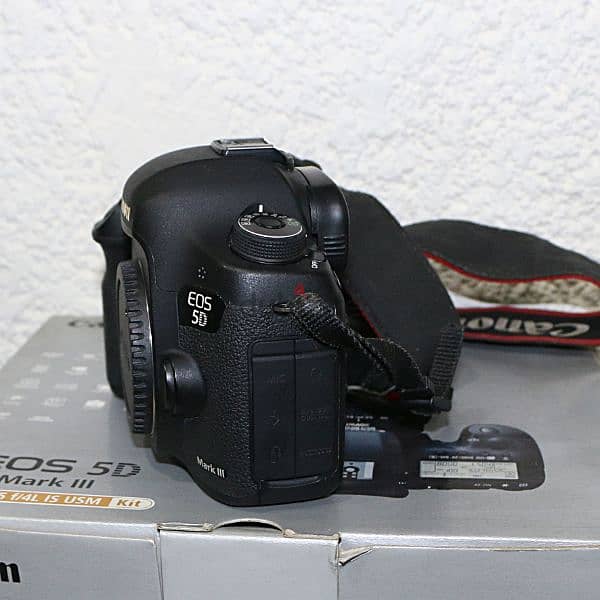 canon 5d iii 1000$ موجودة طرابلس 03078314 2