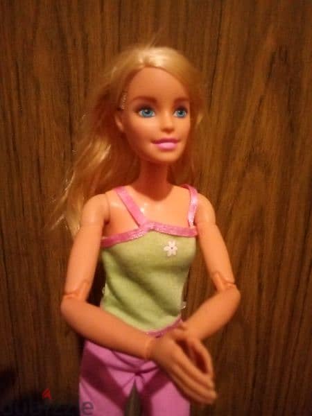 Barbie MADE TO MOVE Mattel2017 JOINTS body Great Wearing doll+Shoes=27 2