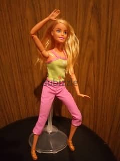 Barbie MADE TO MOVE Mattel 2017 JOINTS body As new doll=25$