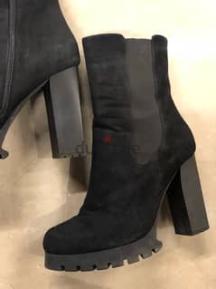 any boot for 5$ !!!! shoes for women, black boot high quality, size 37
