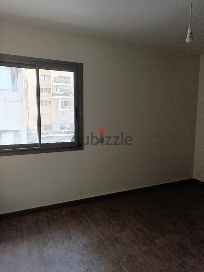 Newly Constructed I 200 SQM apartment in Sakiet al Janzeer. 6