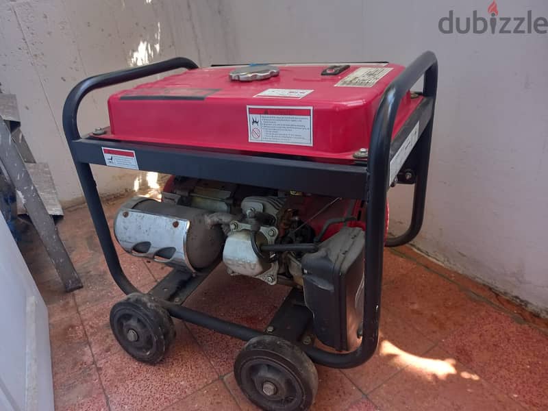 used generator in good condition
specs are in the picturesر 9