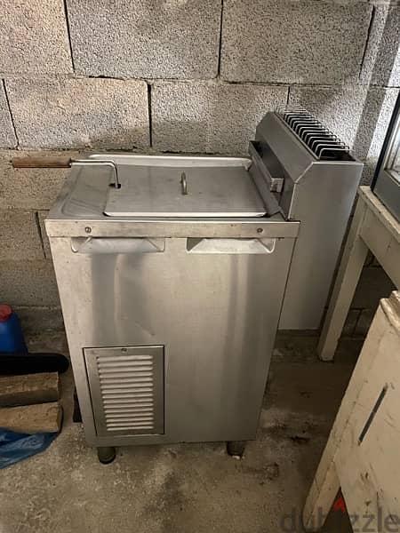 fryer, grill, slicer, frigde , shawarma machine 1