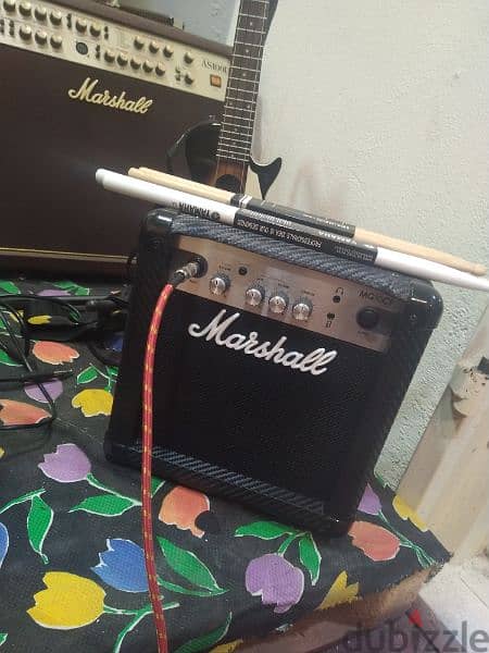 Marshall 10W amp 2