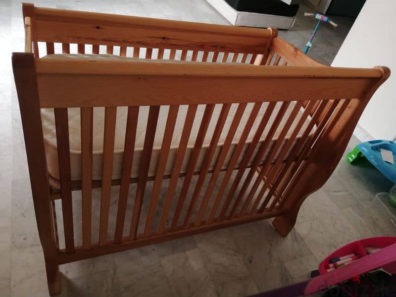 Baby Crib 4