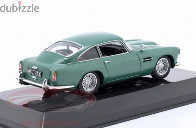 Aston Martin DB4 1958 diecast car model 1;43. 3