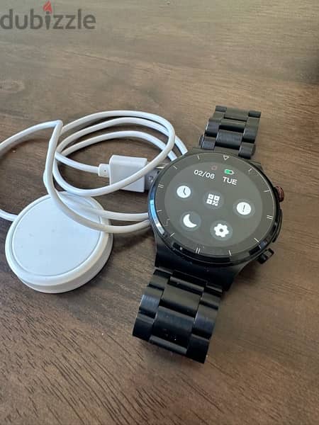 3 smart watches, wireless charger 3