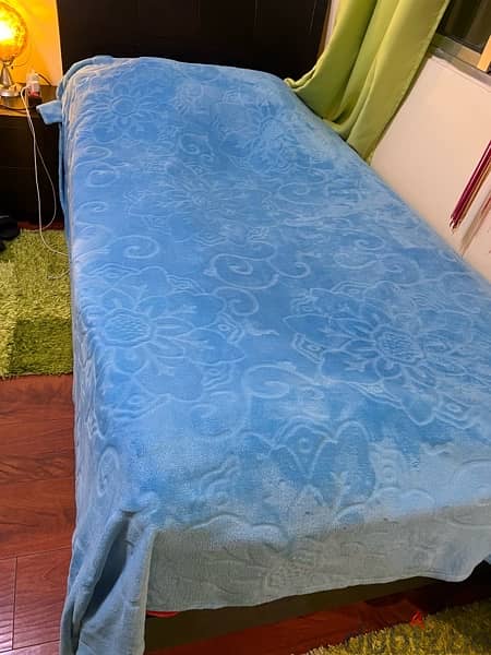 bedroom in very good condition 1