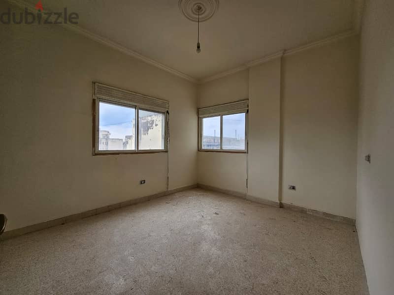 Hadath | 135m² | 2 Bedrooms Apartment | 2 Parking Lots | Balcony 5