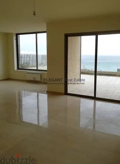 Outstanding Apartment, Having A Wonderful Seaview! 2