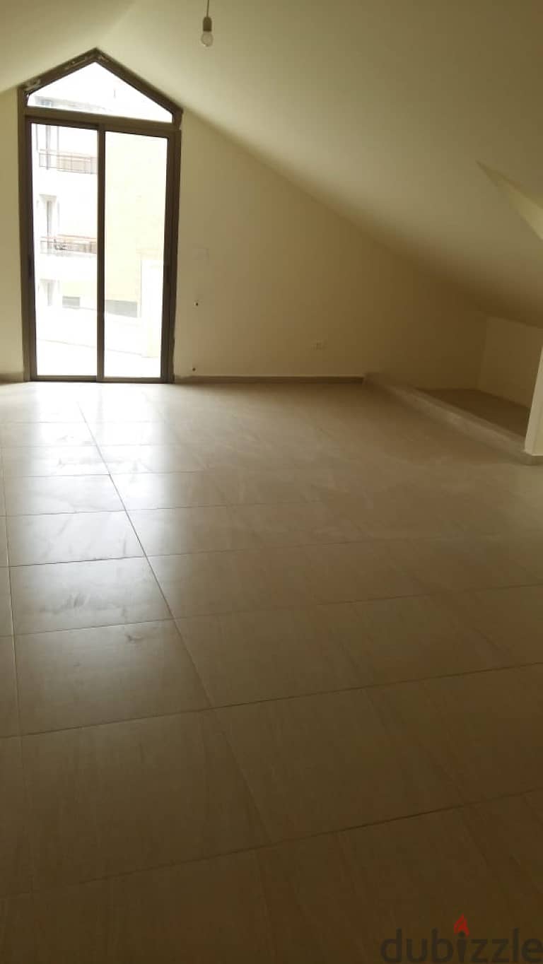 320Sqm + 100Sqm Terrace |Decorated Duplex For Sale In Tilal Ain Saadeh 6