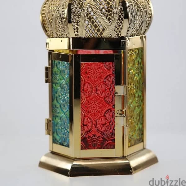 Large Lantern With Glass Door 1