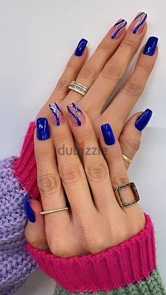 nails specialist 1