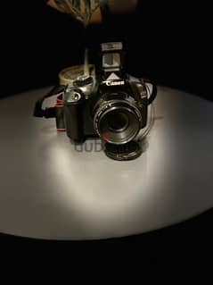 Canon EOS 1100D 0