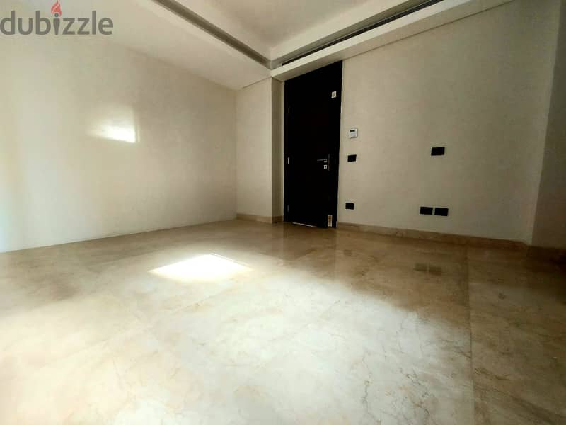 RA24-3254 Super Deluxe apartment in Ramlet el bayda is for rent,$ 3000 2