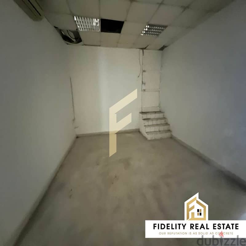 Warehouse for rent in Achrafieh AA1011 1
