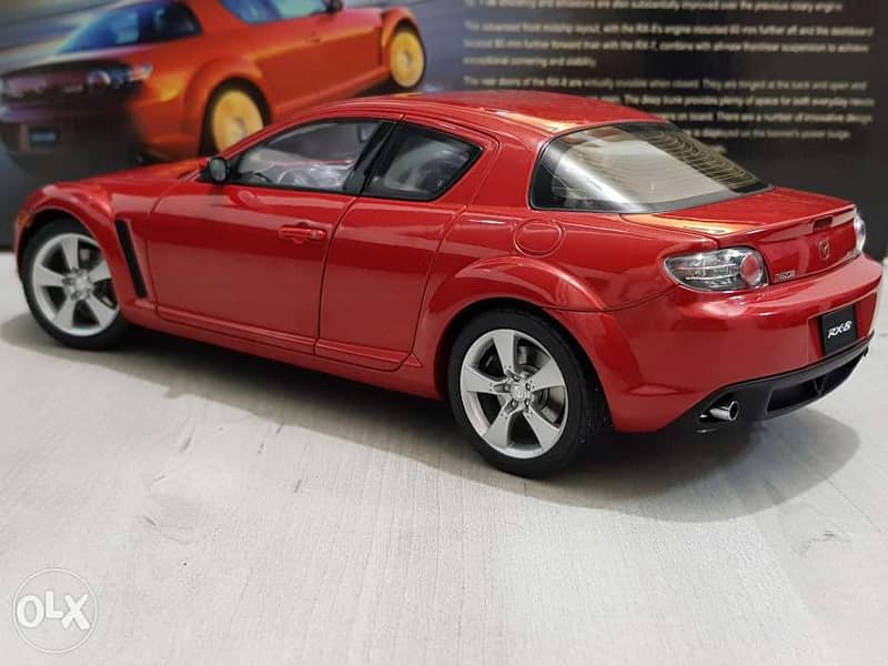 1/18 Autoart Mazda RX-8 diecast model car 2