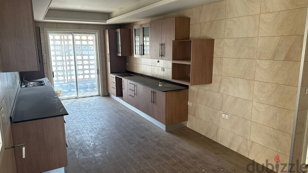 Apartment for Sale in Ramle Bayda شقة للبيع في الرملة البيضاء 1