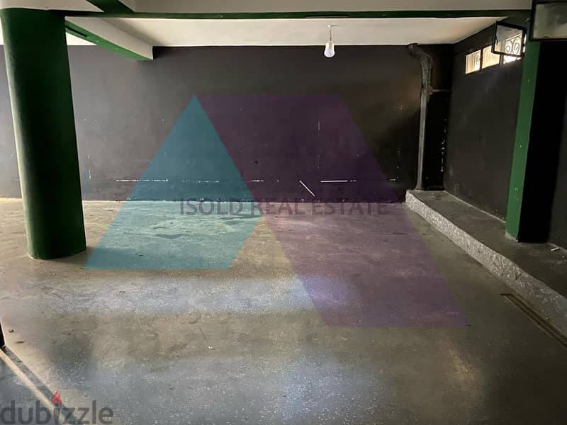 A 90 m2 ground floor Garage/Warehouse for rent in Achrafieh 1