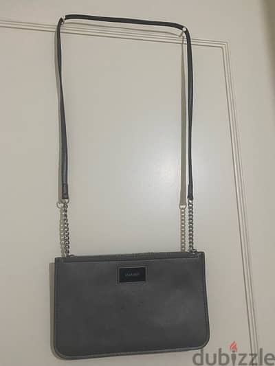 MANGO-  Silver crossbag.