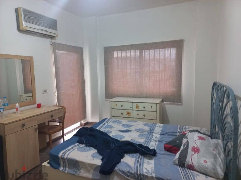 renting appartment in adonis 4