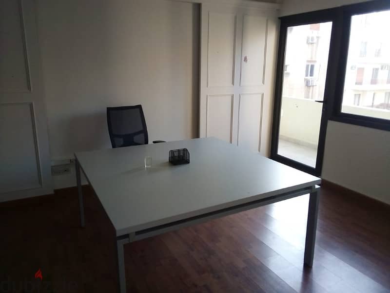 170 Sqm | Offices For Rent in Badaro 0